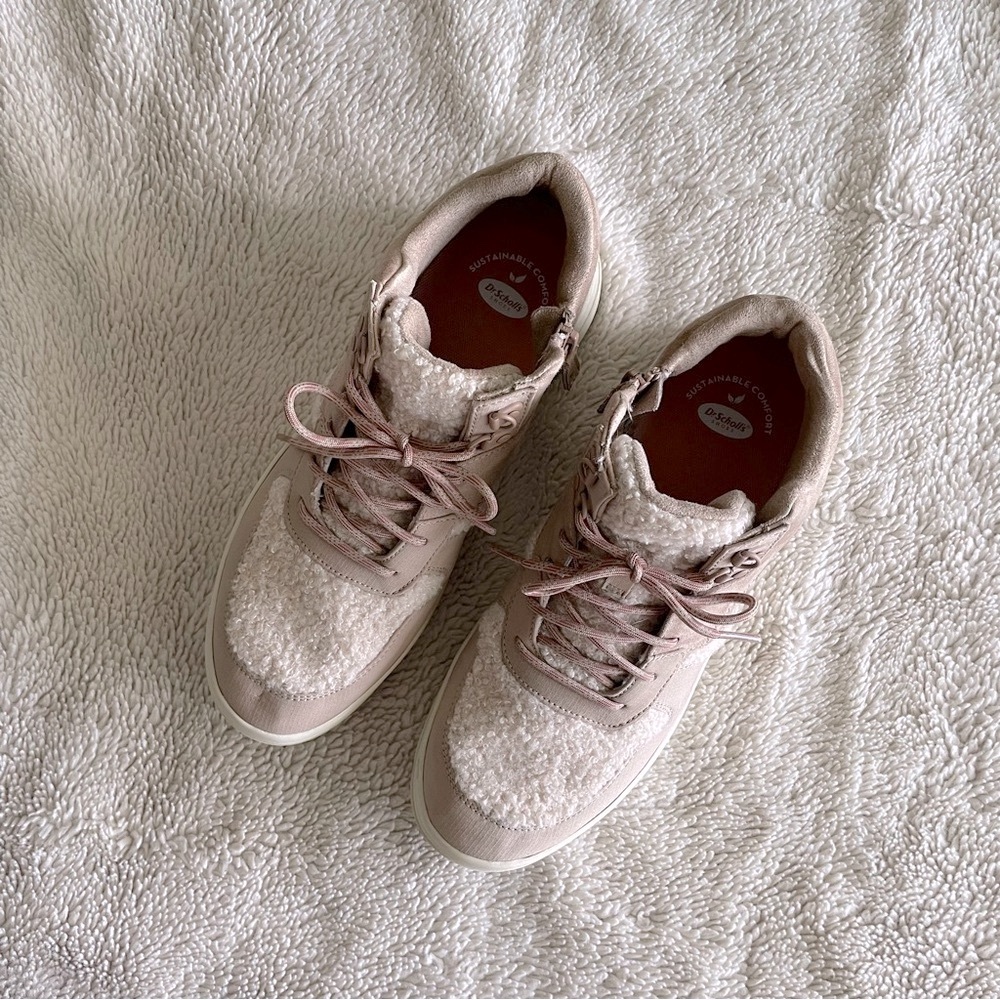 Dr. Scholl's Toasted Taupe Sneakers Comfortable Everyday Wear